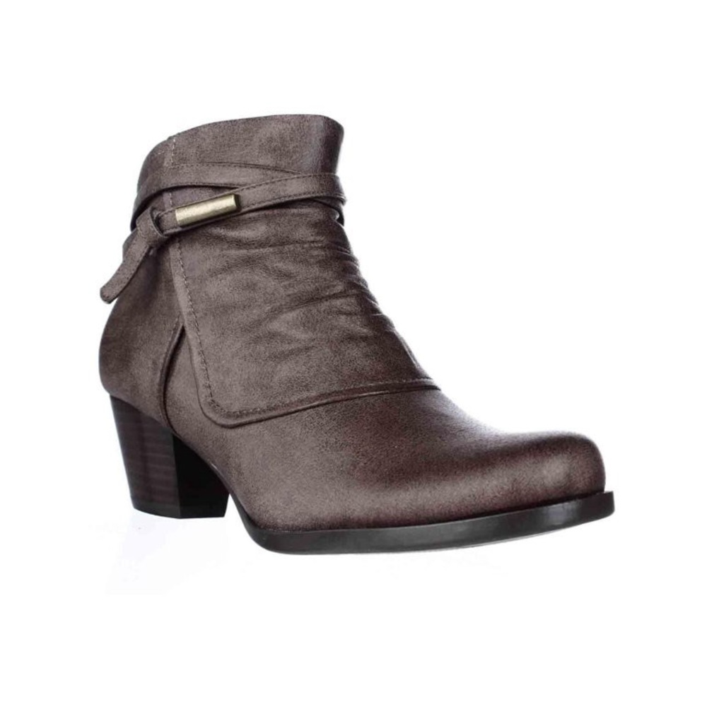 Womens BareTraps Rhapsody Cross Strap Ankle Boots, Mushroom